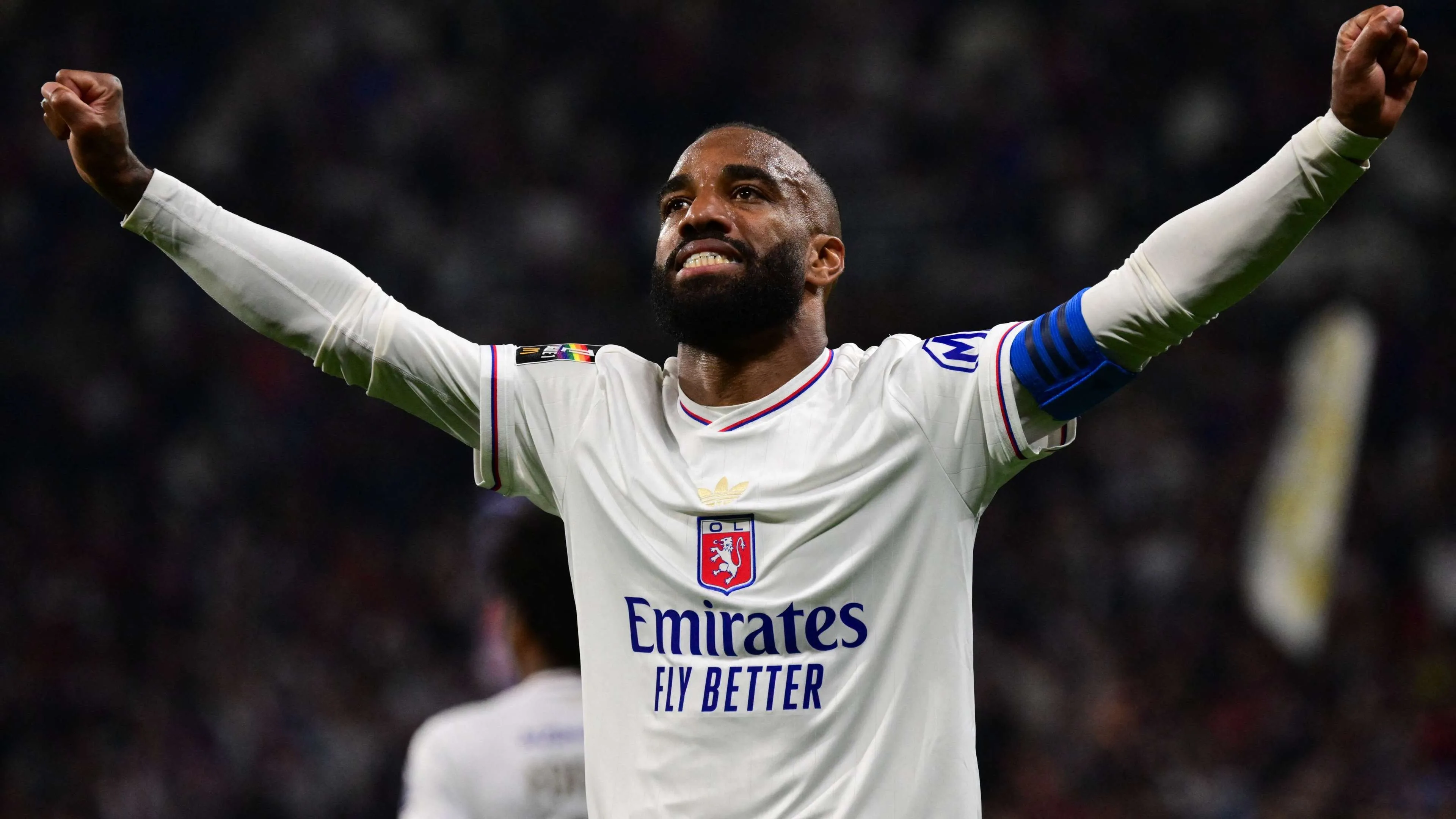 Fransız futbolcu Alexandre Lacazette, eski Lyon ve Arsenal oyuncusu olarak
