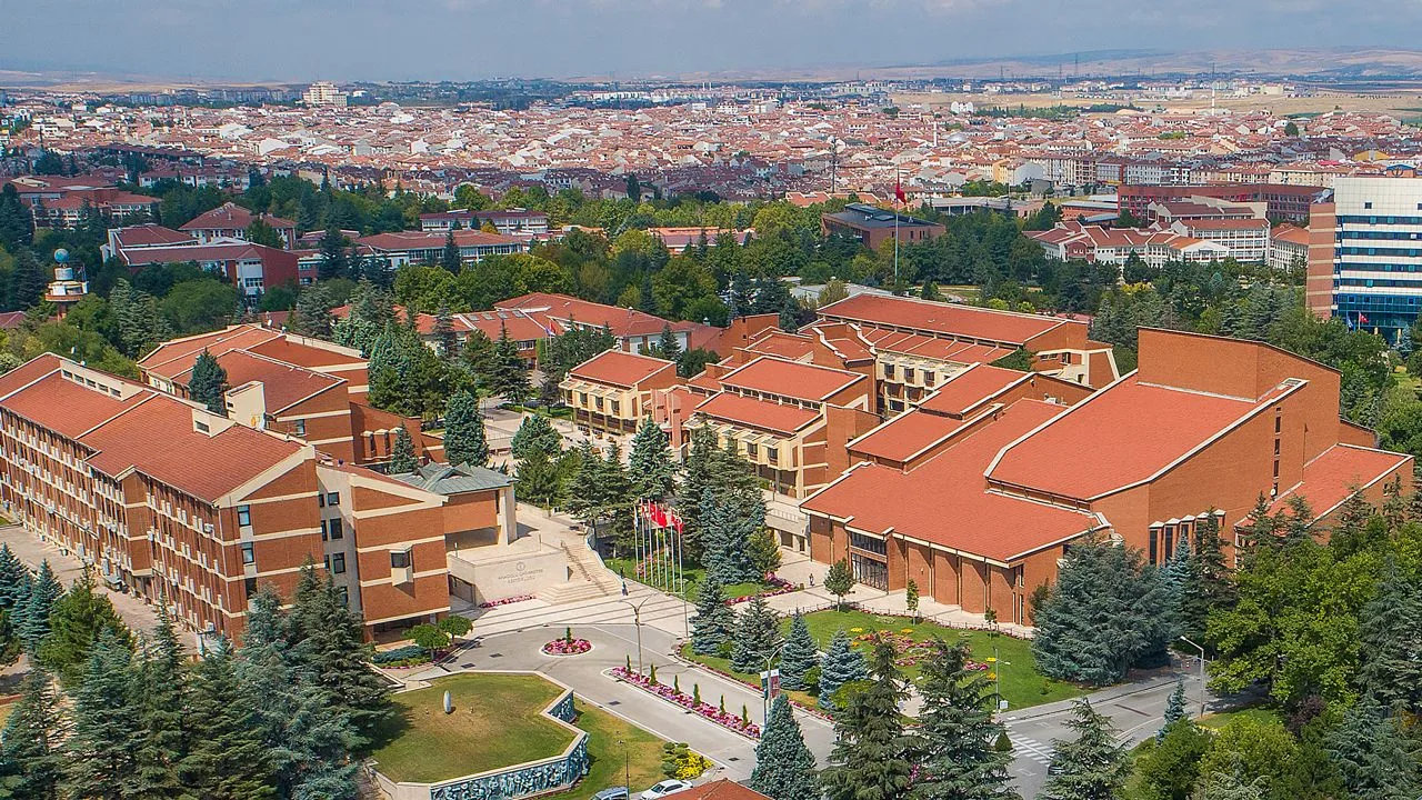 Anadolu Üniversitesi Açıköğretim Fakültesi (AÖF) 2025 yaz okulu sınav tarihi