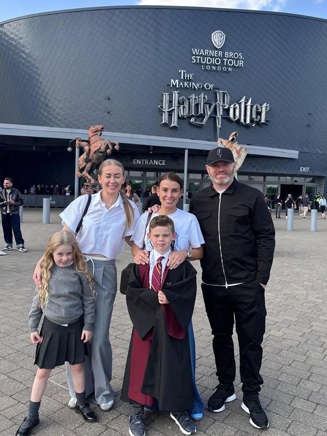 Rooney ailesi ekrana damga vuruyor! Yıllık kazançları dudak uçuklattı