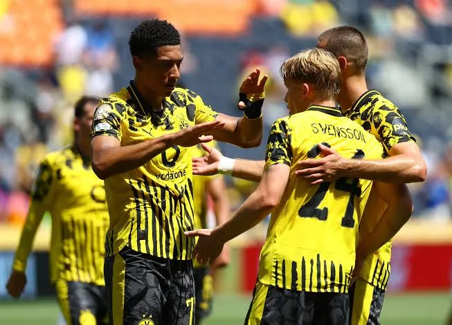 Borussia Dortmund, FIFA Kulüpler Dünya Kupası'nda Monterrey'i yenerek çeyrek finale