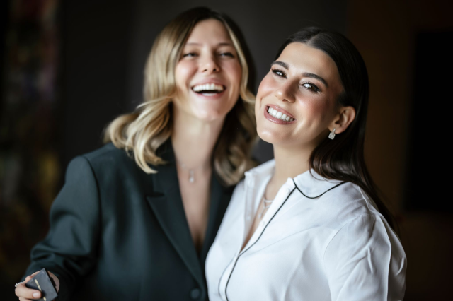 Büşra Zararsız kimdir?