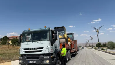 Çiçekdağı İlçe Emniyet Amirliği'ne bağlı trafik ekipleri, ilçe genelinde yol