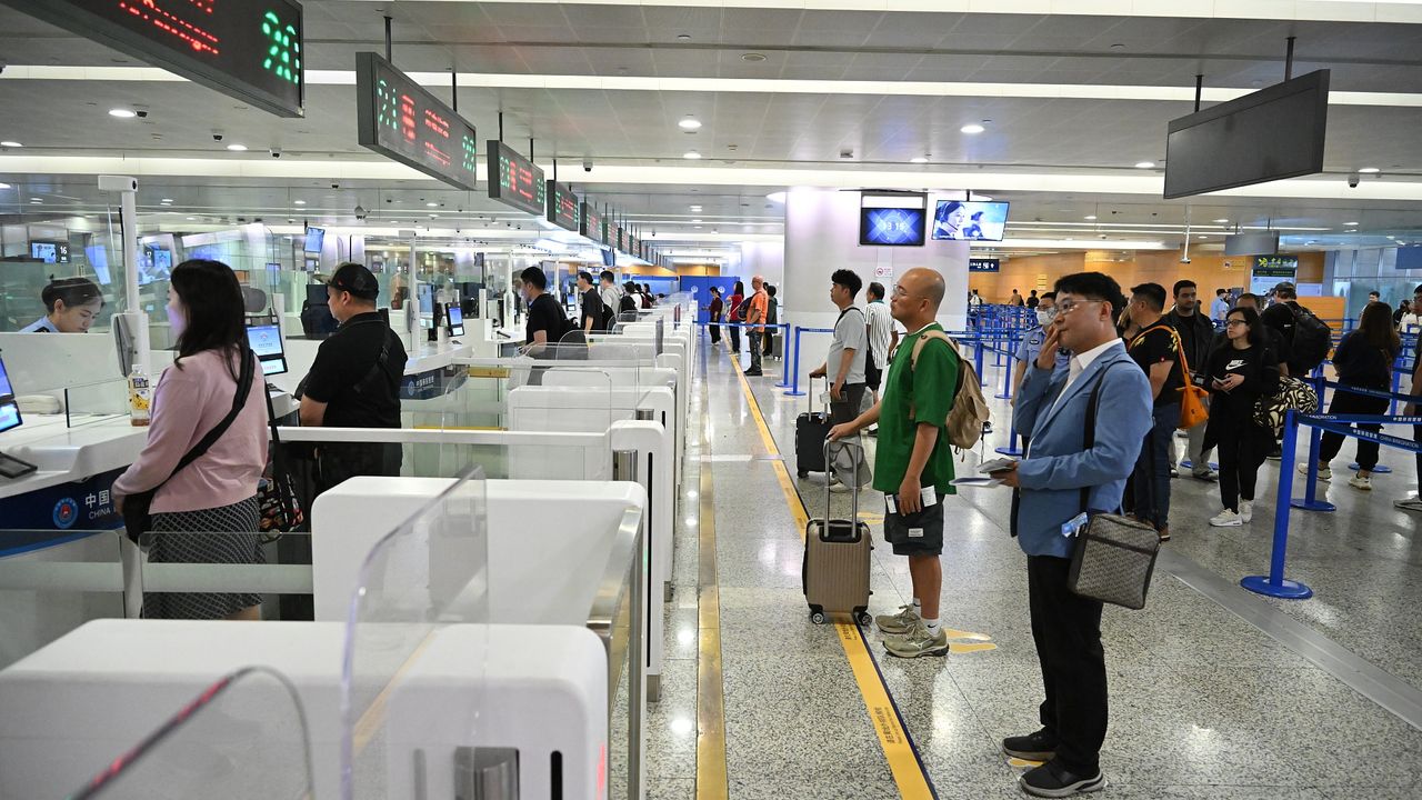 Çin Kamu Güvenliği Bakan Yardımcısı Qi Yanjun, 2024 yılında vizesiz