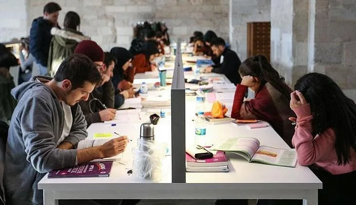 2025 YKS tercih süreci yaklaşırken, eşit ağırlık puan türüyle tercih