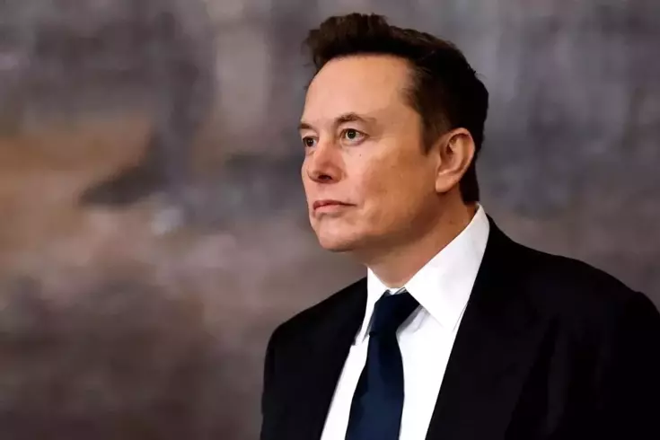 Zengin iş insanı Elon Musk, internet platformunda yeni bir politik