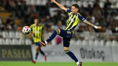 Yeni sezon hazırlıklarını Portekiz'de sürdüren Fenerbahçe, ikinci hazırlık maçında Uniao