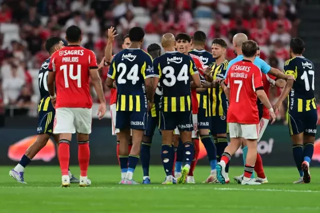 Fenerbahçe'ye 2 farklı skordan dönüş de yetmedi