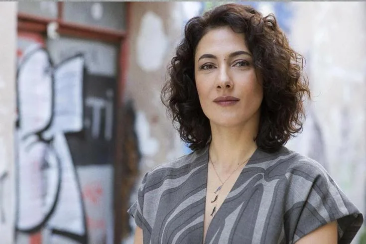 2025-2026 sezonu formaları İstanbul’da tanıtıldı, ancak geceye damga vuran Meltem