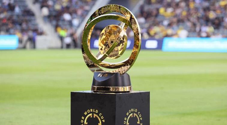 FIFA Kulüpler Dünya Kupası yarı finalinde Fluminense'yi 2-0 mağlup eden