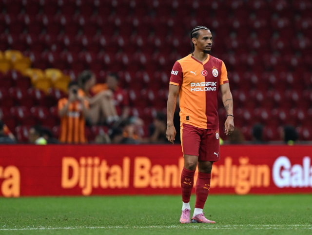 Galatasaray, Strasbourg'u 3 golle geçti