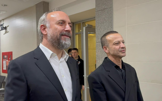 Ayşe Barım'ın davasında 12 ünlü isim hakkında zorla getirme kararı