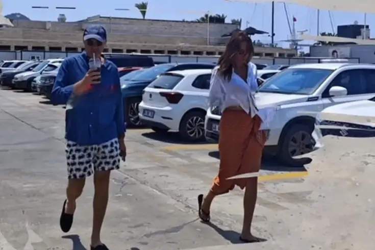 2008'de Adnan Aksoy ile evlenen ünlü model Güzel Duran, eşinin