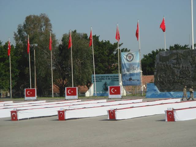 Hatay'ın İskenderun ilçesinde vatan görevini yapan 7 asker, yüksek ateş