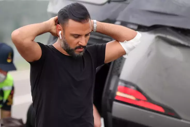 Koronavirüs salgını nedeniyle 2021 yılında hayatını kaybeden kardeşi Selçuk Tektaş'ı