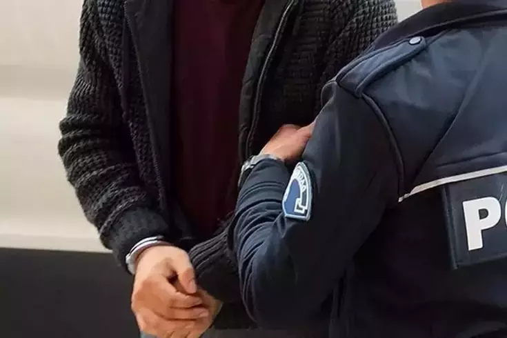 Mersin Valiliği, Mezitli ilçesinde yaşanan olayda Kaymakamın oğlunun bıçakla tehdit