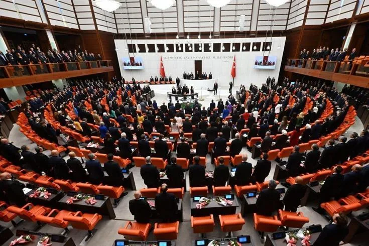 TBMM'de 100'den fazla milletvekili ve personeli etkileyen ishal ve kusma