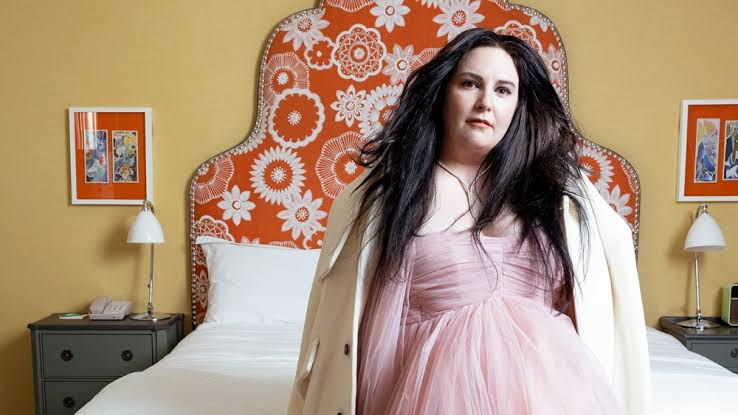 Lena Dunham, Netflix için fazla içerik üretmesi ve 'Girls' dizisinin