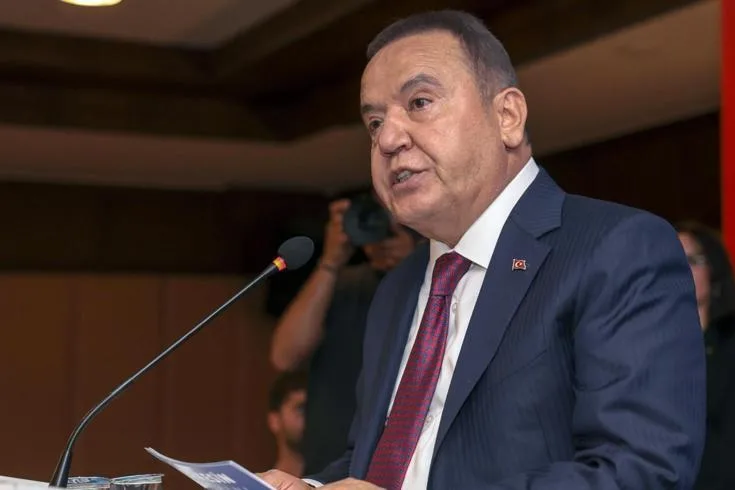 Antalya Cumhuriyet Başsavcılığı tarafından yürütülen "rüşvet" soruşturması sonucunda Antalya Büyükşehir