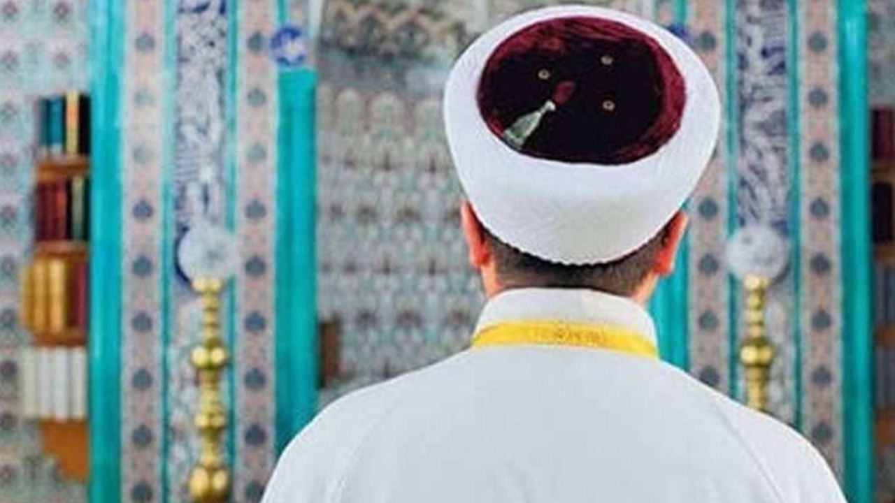 15 Temmuz'un yıldönümlerinde şehitler anıldığında, çağrı niteliğindeki sela okunur. Peki,