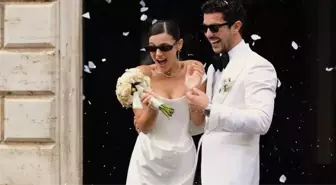 Tanınmış oyuncular Pınar Deniz ve Kaan Yıldırım, hayranlarını mutlu eden