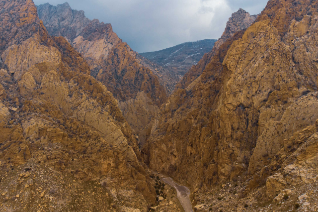 PKK'nın silah bırakacağı mağara görüntülendi! İşte hikayesi