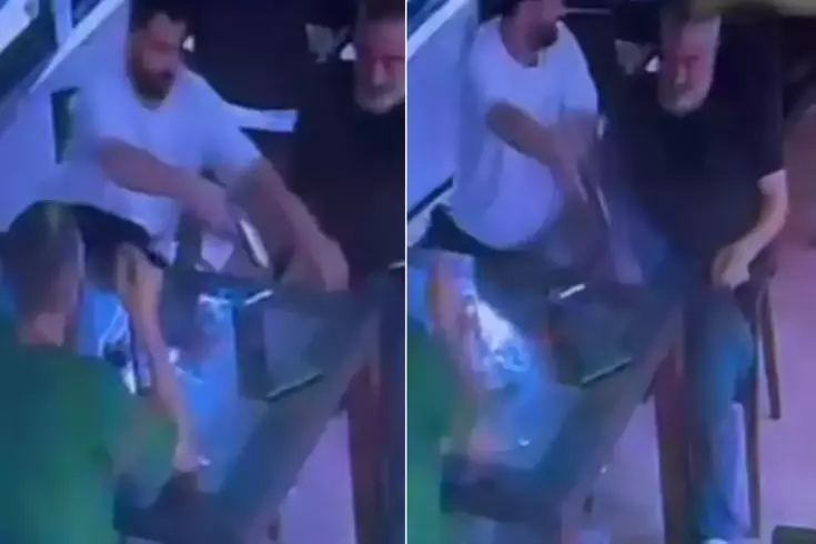 Kocaeli'nin Kandıra İlçesinde bir polis memuru, bira içerken yanında oturan