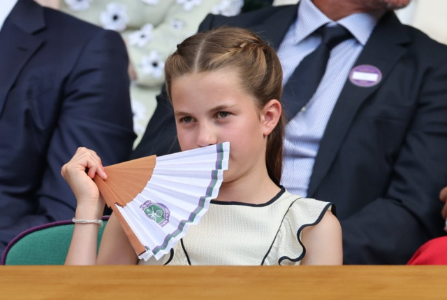 Prenses Charlotte Wimbledon finalinde sempatik hareketleri ile herkesi büyüledi