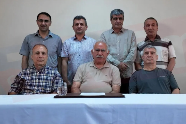 DEM Parti: PKK, 11 Temmuz'da Süleymaniye'de silah bırakacak