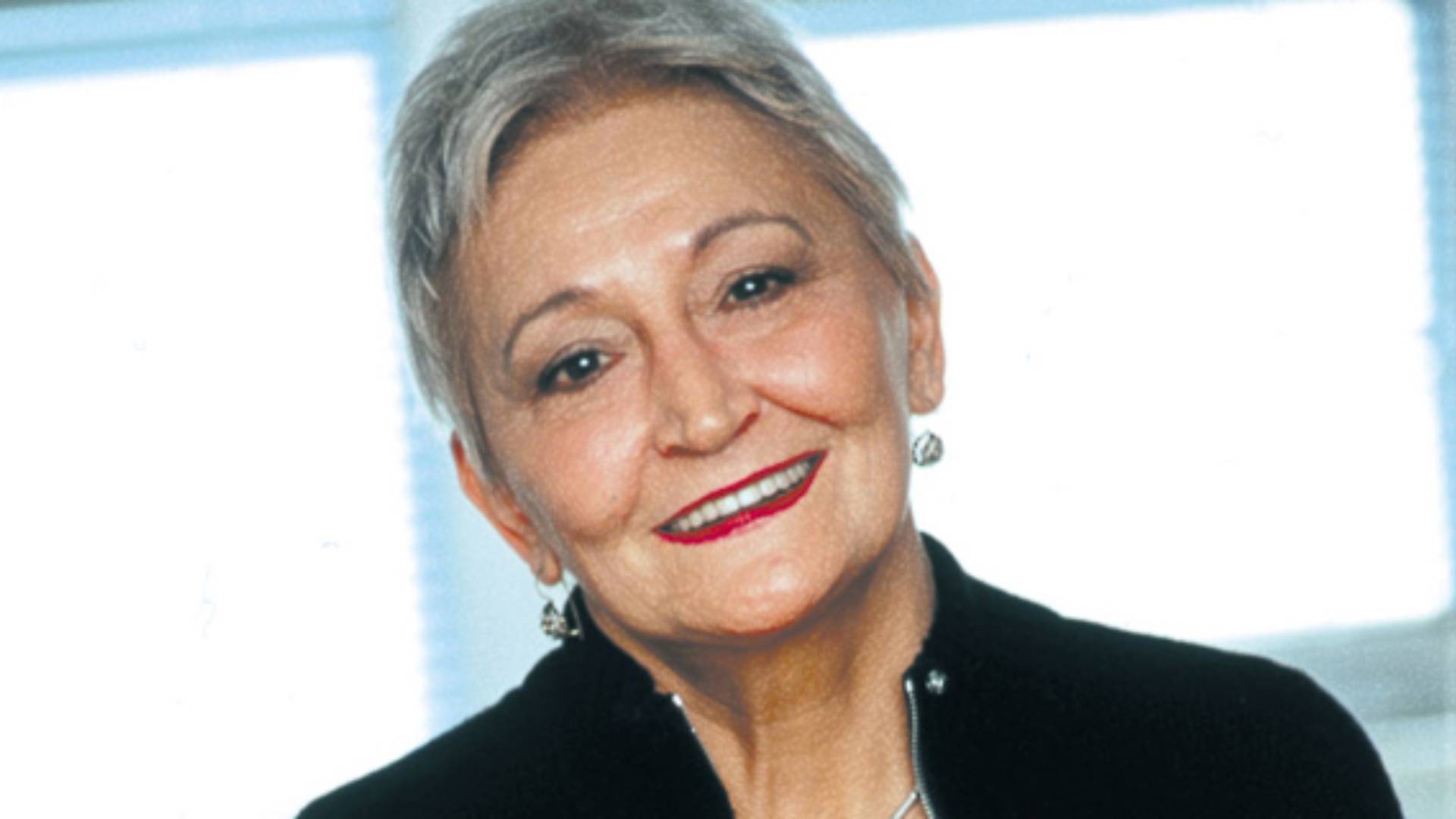 Türk edebiyatının usta kalemi Pınar Kür, 82 yaşında hayata veda