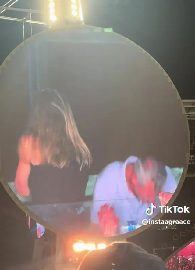 Dev şirketin CEO'su konserde eşini aldatırken kameralara yakalandı