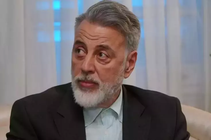 Hamdi Alkan, son bir yıldır birlikte olduğu Dr. Dicle Çelik'e