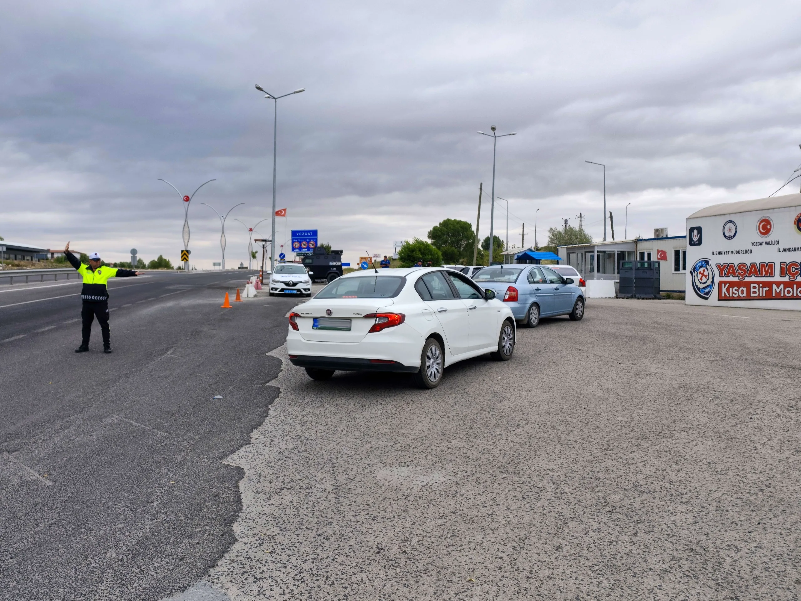 Yozgat İl Emniyet Müdürlüğü tarafından yapılan trafik uygulamalarında modifiyeli araçlar,