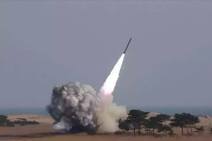 İsrail ordusu, Yemen'den atılan bir füzenin başarılı bir şekilde havada