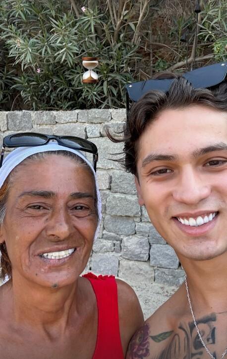 Yıldız Tilbe'yi daha önce böyle görmemiştiniz! Doğal hali gündem oldu