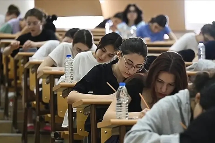 Milyonlarca öğrencinin merakla beklediği YKS sonuçları açıklandı. Gaziantep'ten Ahmet Eren