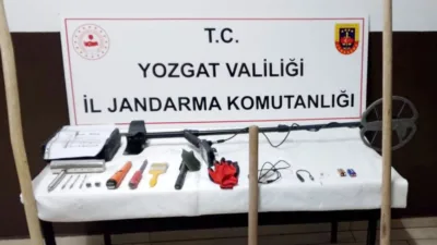 Yozgat’ın Boğazlıyan ilçesi Yenipazar beldesinde, define aramak için kaçak kazı