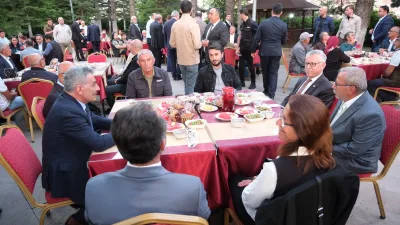 Yozgat Valiliği tarafından Muharrem Ayı dolayısıyla düzenlenen iftar programında birlik,