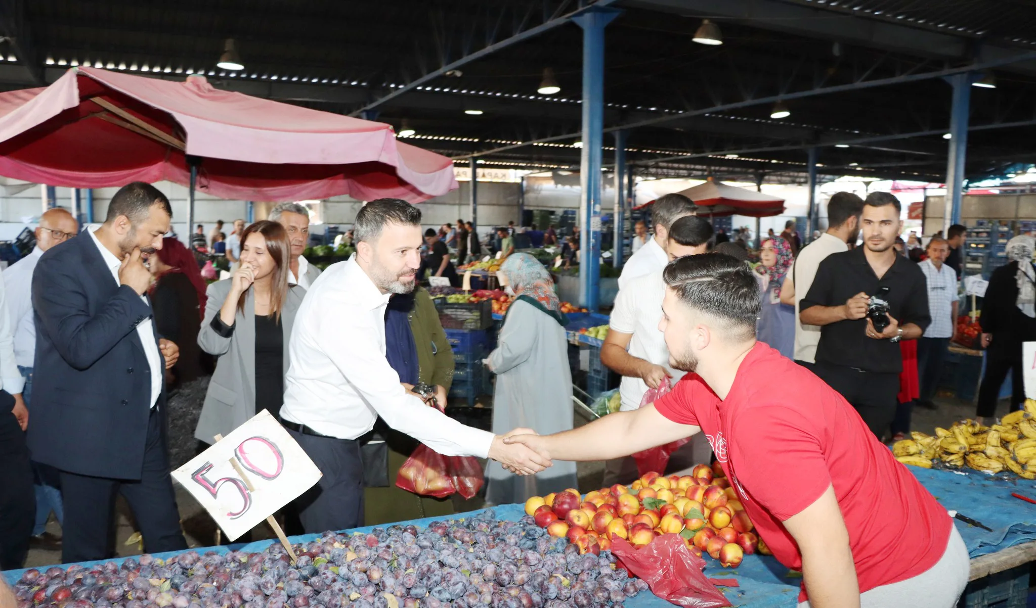 AK Parti Yozgat Milletvekili Süleyman Şahan, yoğun ilçe ziyaretleri kapsamında