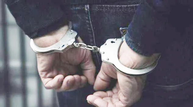  Yozgat’ın Sorgun ilçesinde kendini polis olarak tanıtarak bir vatandaşı