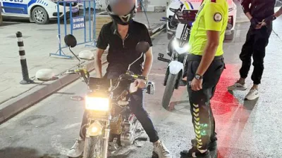 Yozgat İl Emniyet Müdürlüğü ekipleri, trafik güvenliği ve asayişin sağlanmasına