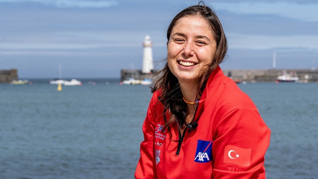 Ünlü yüzücü Bengisu Avcı, Japonya'da gerçekleşen 'Okyanus Yedilisi' yüzme etkinliğine