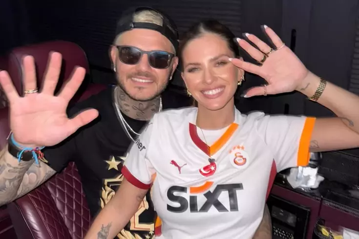 Galatasaray'ın yıldızı Mauro Icardi'nin sevgilisi China Suarez, Ayasofya Camisi ziyaretinde