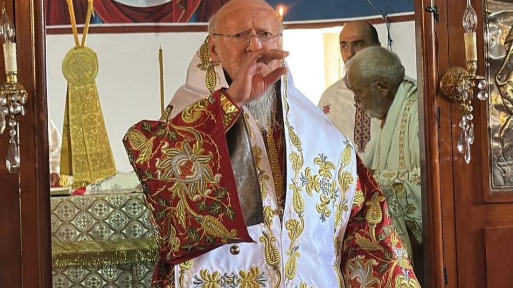 Fener Rum Patriği Bartholomeos, Gökçeada ziyareti kapsamında Gökçeada'da ayin yönetti.