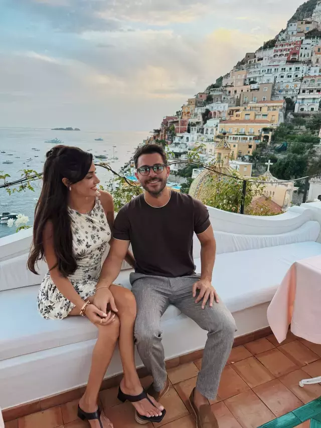 Hande Erçel uzun süre sonra bikinili objektiflere yansıdı