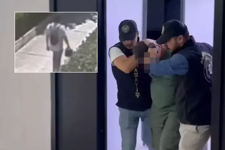 İzmir'de bir apartman dairesinden gelen kötü koku şikayeti sonucu polis