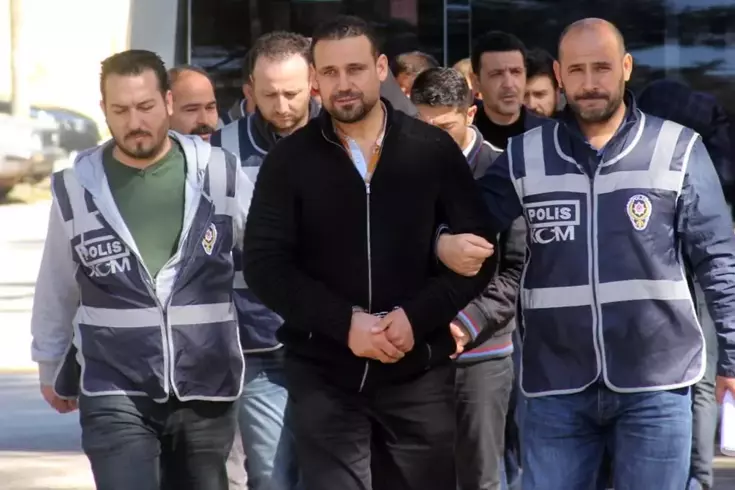 Sahte diploma soruşturması kapsamında, 6 Şubat depremlerinde vefat eden avukatların