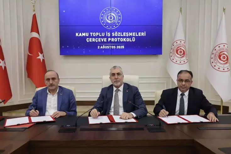 Çalışma ve Sosyal Güvenlik Bakanı Vedat Işıkhan, Kamu Toplu İş