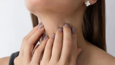 Hematoloji Uzmanları, boyun ve koltuk altındaki şişliklerin yanı sıra nedeni