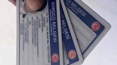 İçişleri Bakanı Ali Yerlikaya, eski tip sürücü belgelerinin yenilenmesi için