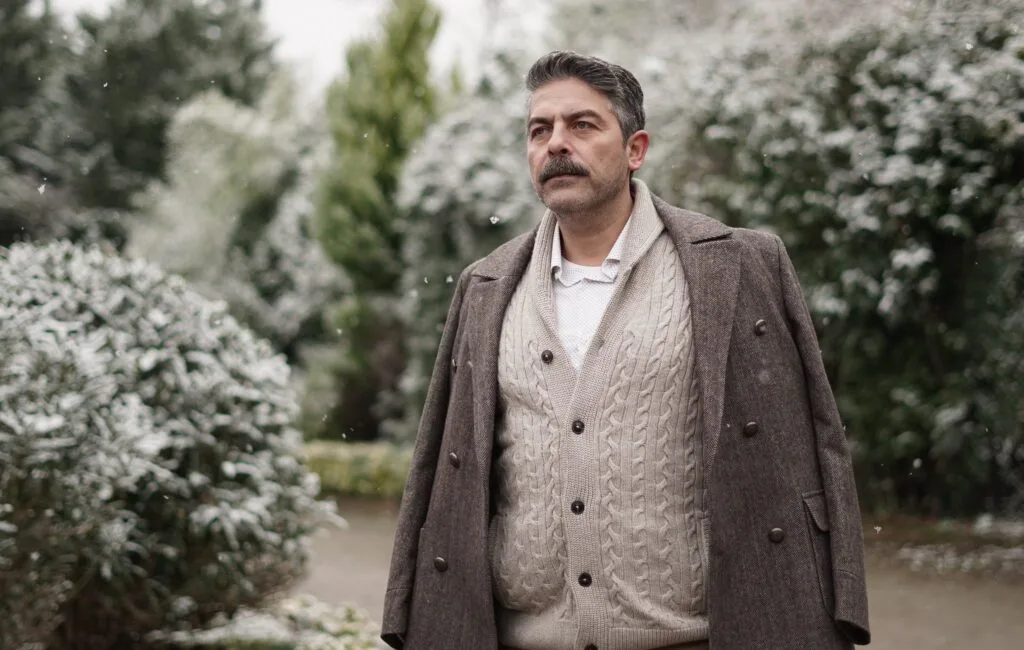 Sinan Tuzcu, “Abi” dizisinde Doğan Hancıoğlu’nun abisi Sinan rolü için